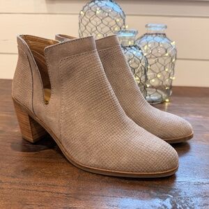Lucky Brand Brown Leather Booties — Size 8.5 — Classic Fall/Winter